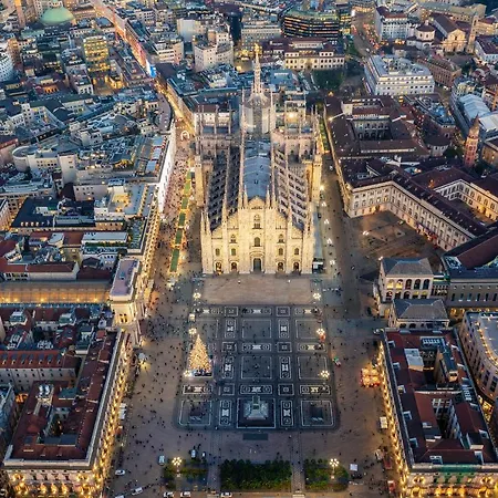 Duomo A 15 Minuti Di Metro-suite Con Netflix Ad Affori M3 Apartamento Milán