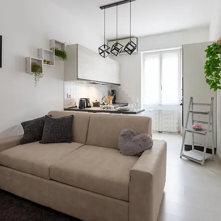Duomo A 15 Minuti Di Metro-suite Con Netflix Ad Affori M3 Apartment Milan